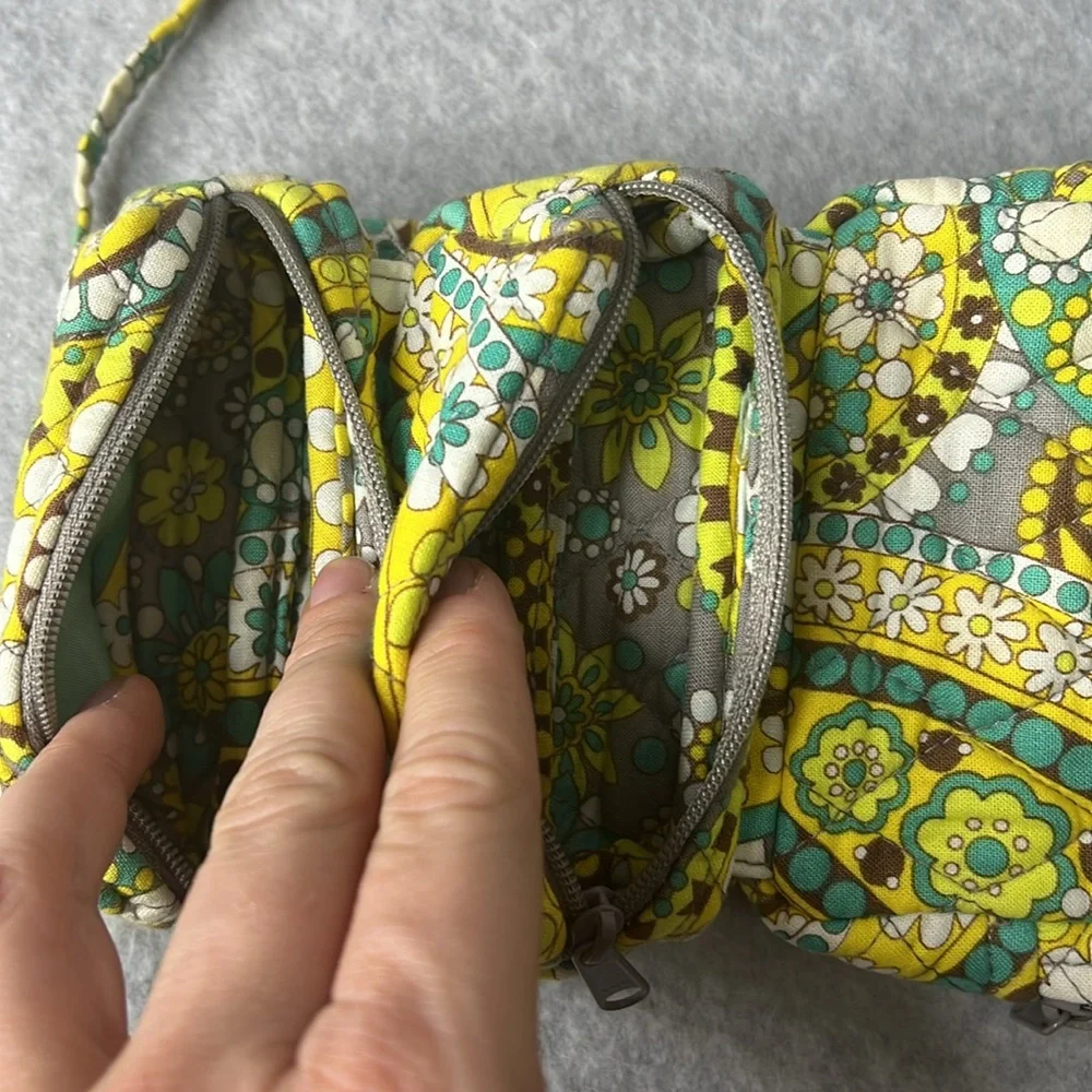 Vera Bradley All Wrapped Up Jewelry Travel Case Lemon Parfait Retired - Picture 14 of 17